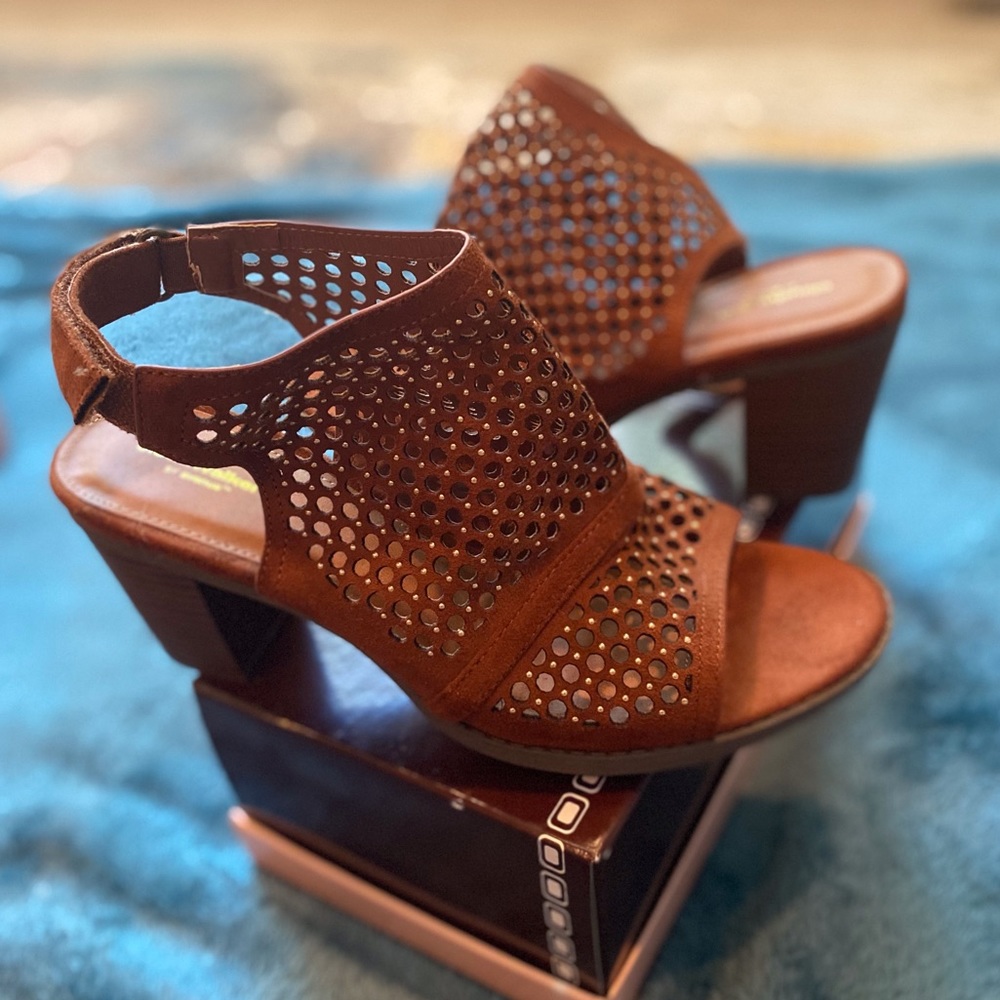 Tan Heeled Sandals